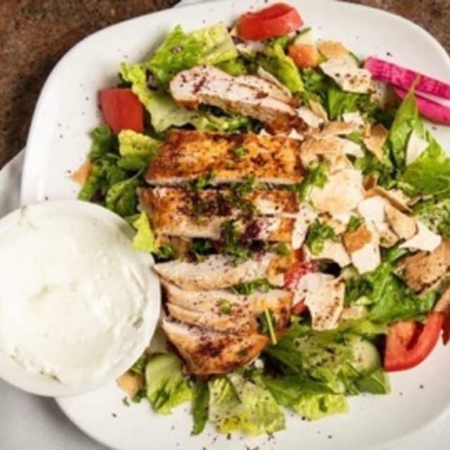 Fattoush Tawook.